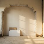 Renovasi per ruangan rumah Indonesia dengan urutan pengerjaan dapur dan kamar mandi